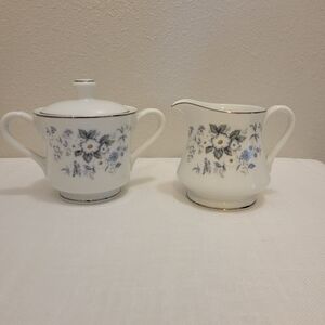 IMOCO ORIENTAL ORIGINAL JAPAN Floral Cream and Sugar Set